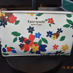 Kate Spade Wallet Clutch Wristlet
